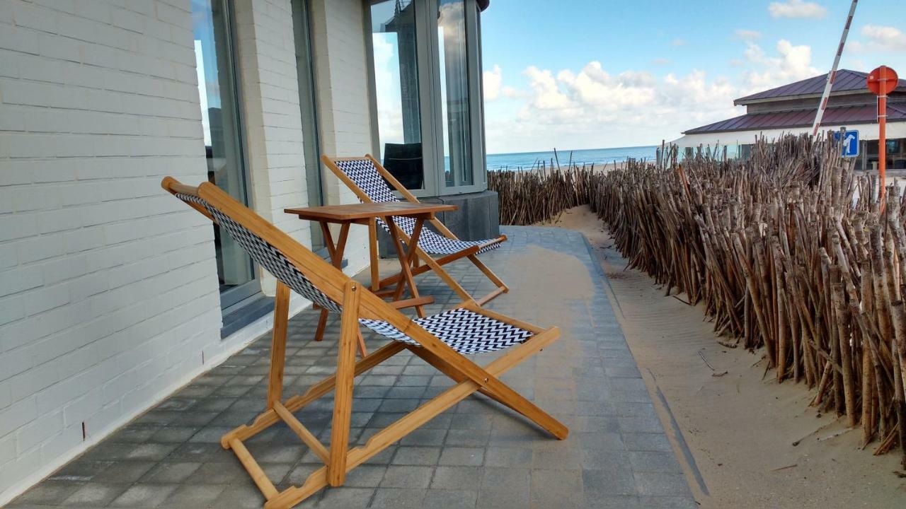 Malibu Beach Koksijde Exteriör bild